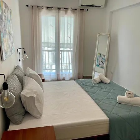 Spiti Nona コルフ島