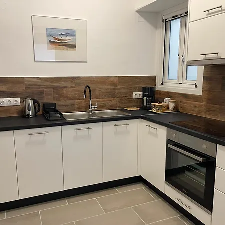 Spiti Nona Corfu (city)