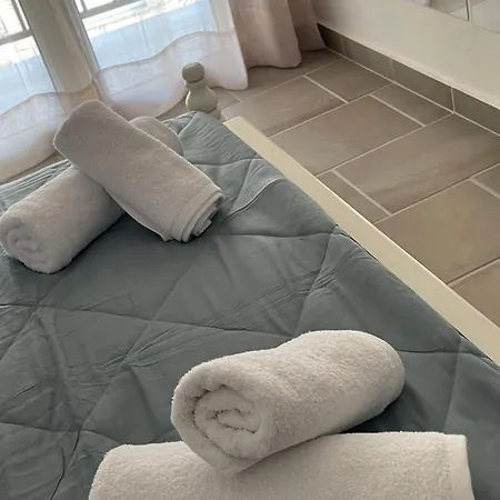 شقة Spiti Nona *