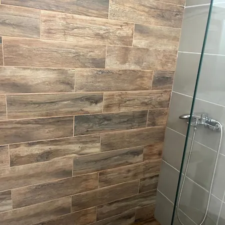 شقة Spiti Nona