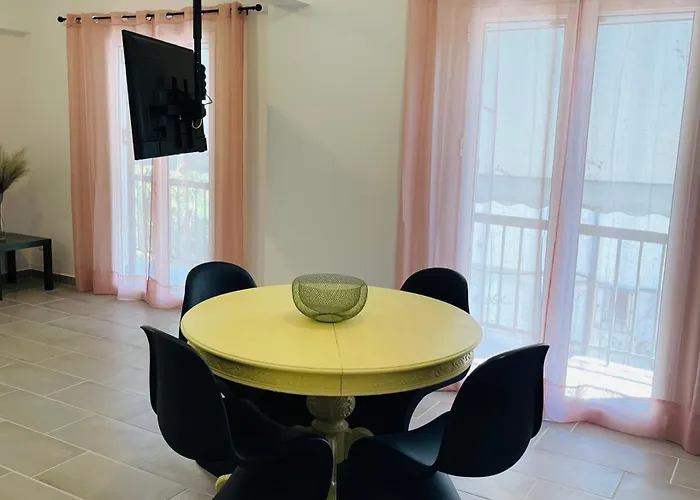 Spiti Nona Apartamento
